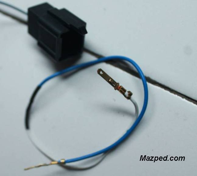 kabel dengan skun di kedua ujung